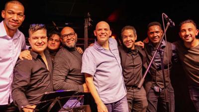 CELEBRANDO LA HISPANIDAD: ZAMBURA SALSA JAZZ