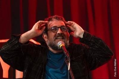 Sólo (palabras en escena)