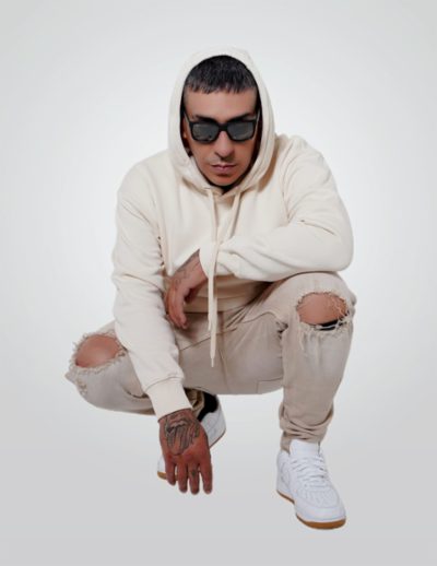 YOMO - LA RESIDENCIA